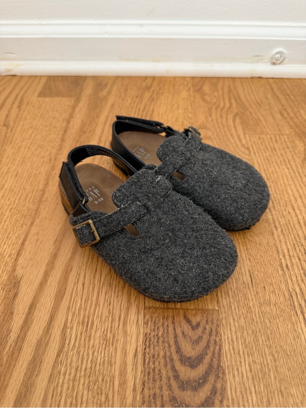 GAP Kids Dark Gray Felt Slingback Moccasins